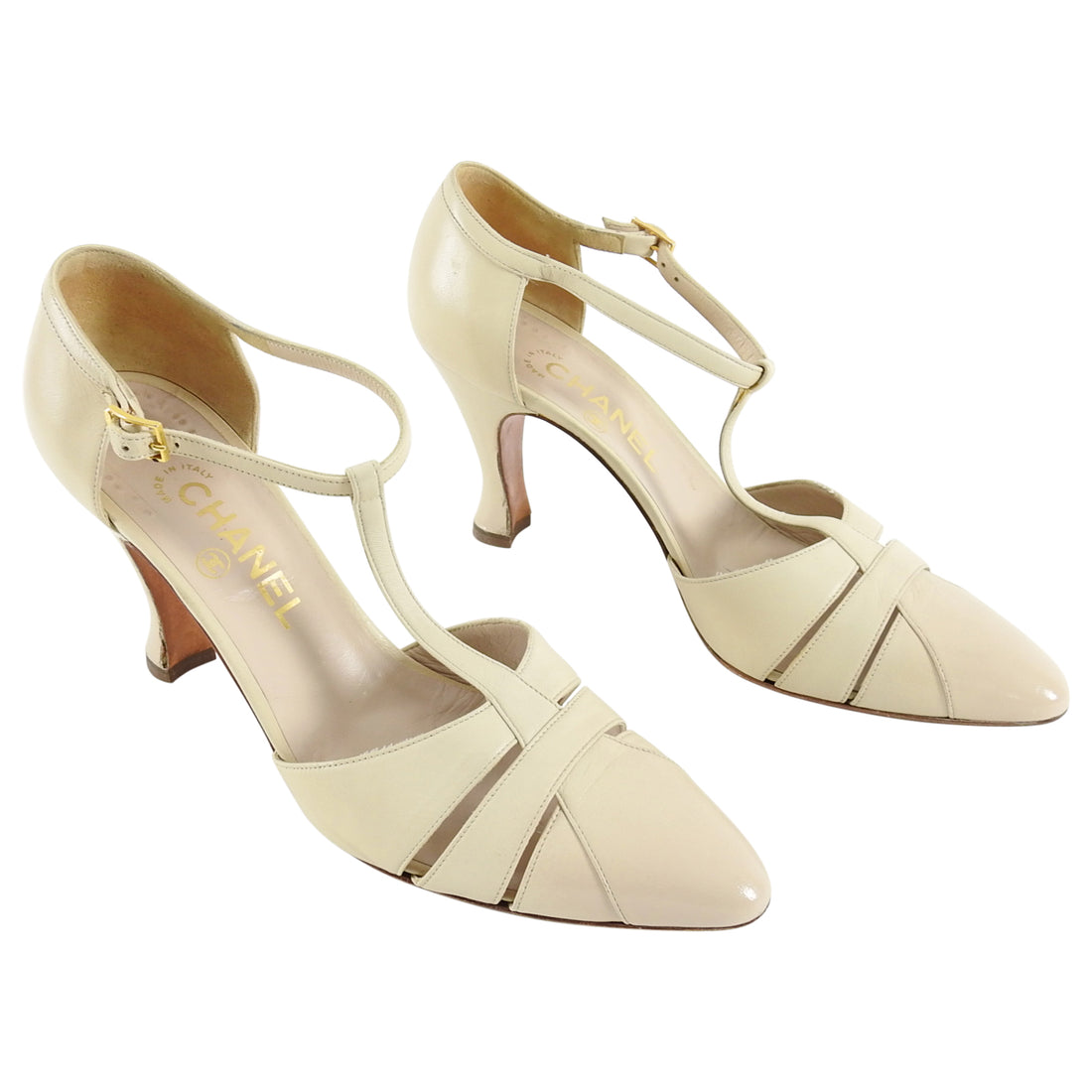 Chanel Vintage 1990's Beige T-Strap Curved Heel Shoes - 40 – I MISS YOU  VINTAGE