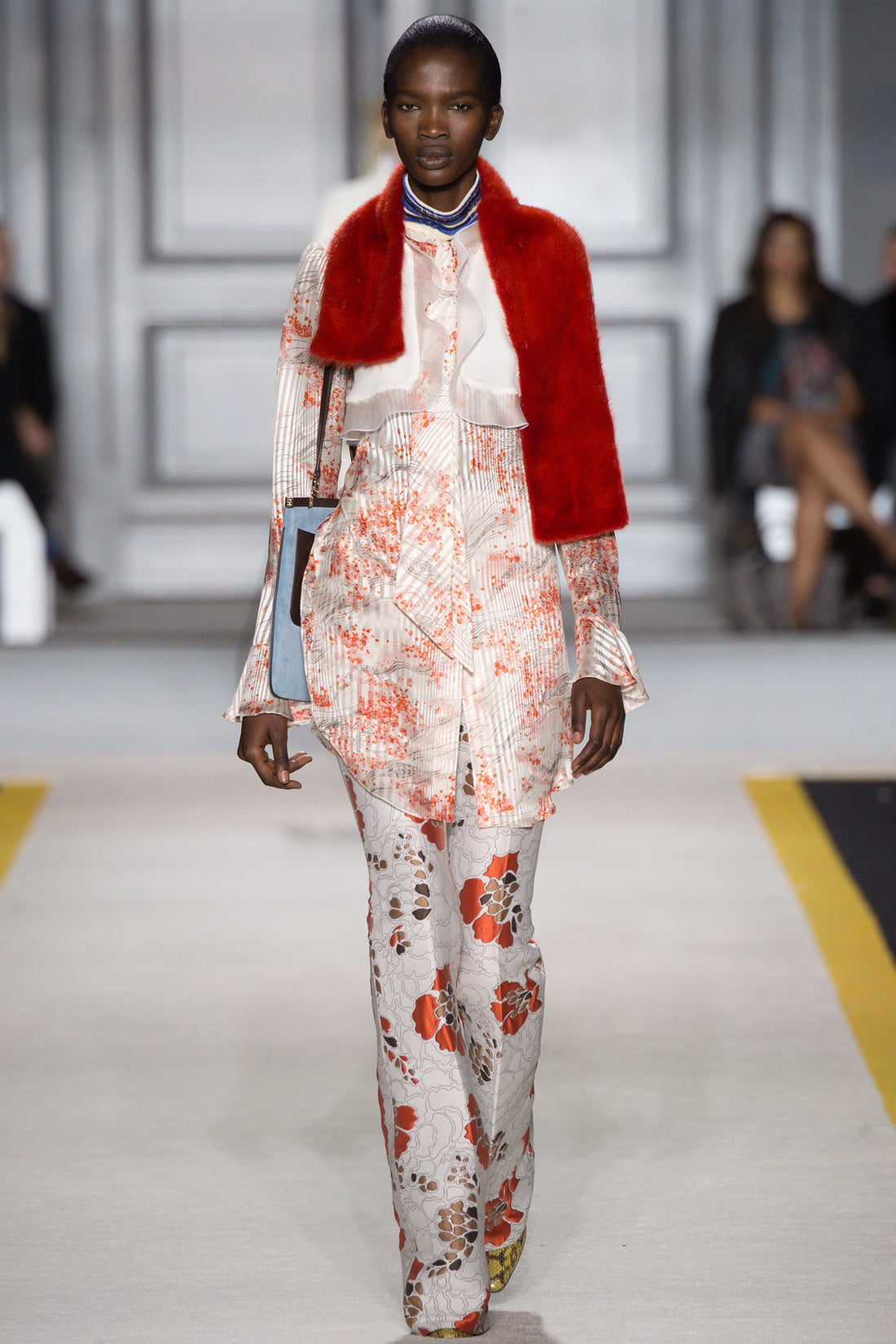 Giambattista Valli Fall 2015 Pale Dove Grey Jacquard Flared Pants - 2 ...