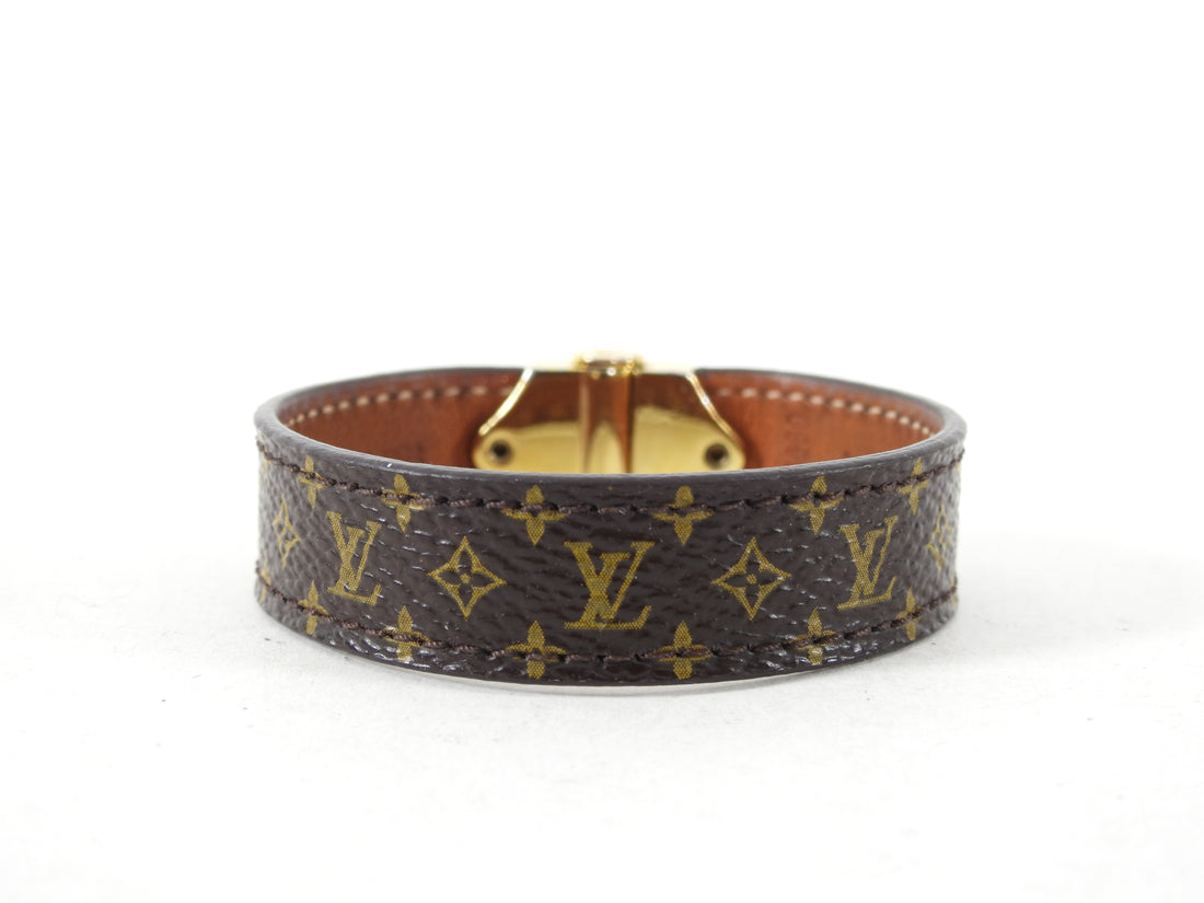 LOUIS VUITTON Nano Monogram Bracelet – Collections Couture