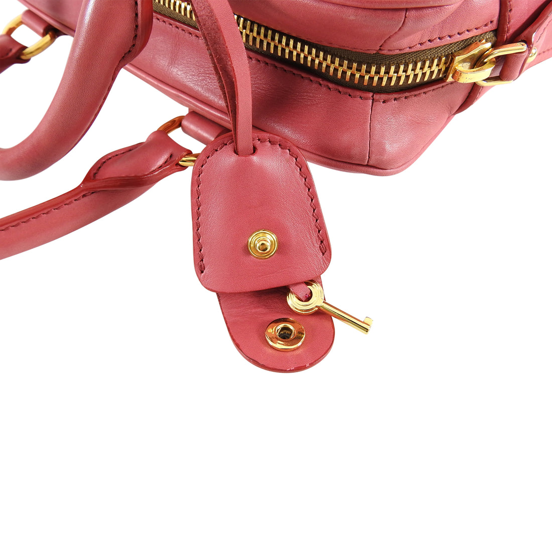 Miu Miu Pink Leather Small Zippered Handbag – I MISS YOU VINTAGE