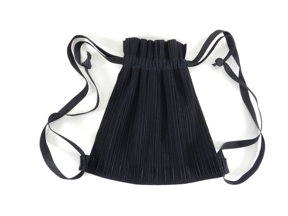 Issey Miyake Pleats Please Black Drawstring Pleated Backpack Bag – I ...