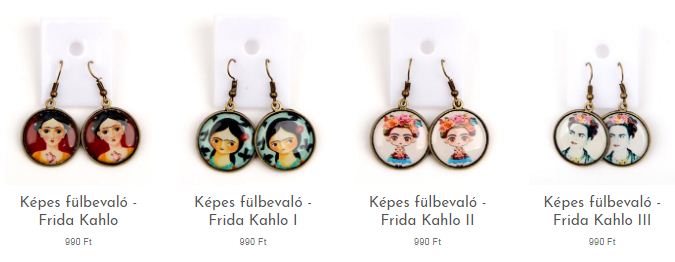 A különleges Frida-kollekciónk darabjait csak webshopon érheted el. Egy nő ékszeres dobozából sem hiányozhatnak az ikonikos művészt megidéző fülbevalók. Az ékszerek egységesen 990 Ft-ba kerülnek.