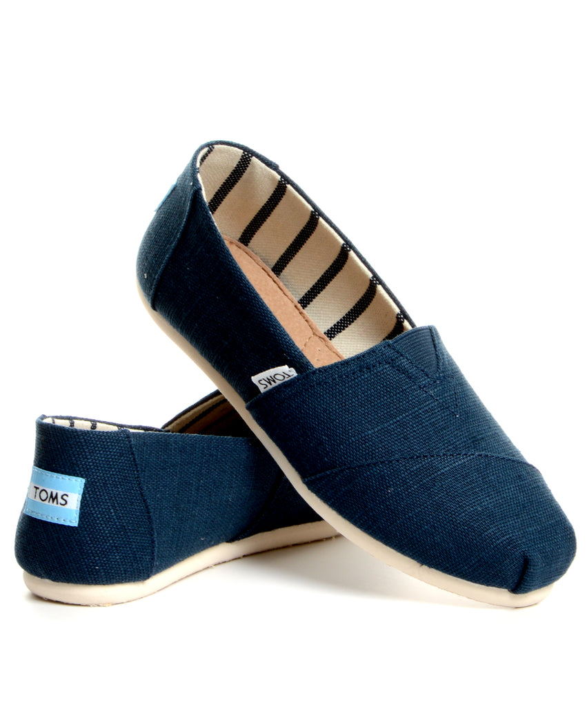 toms classic blue