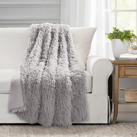 Lush Decor Emma faux fur throw blanket