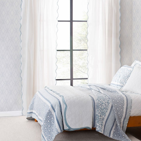 Coastal Chic Scalloped Edge Quilt Set and Coastal Chic Scalloped Edge Window Curtains