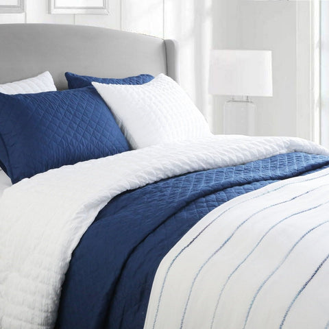 lush Decor bedding bundle Crinkle Textured Dobby Comforter Set + Ava Diamond Quilt Set