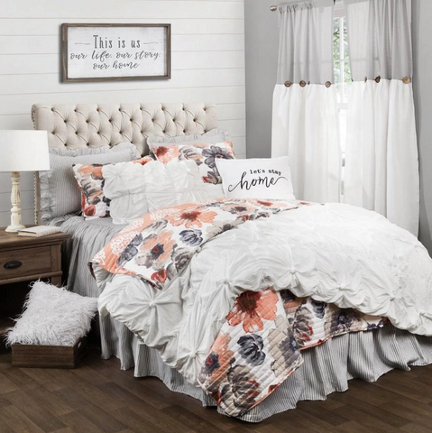 Bedding Bundle: Leah Quilt Set + Bella Comforter - King