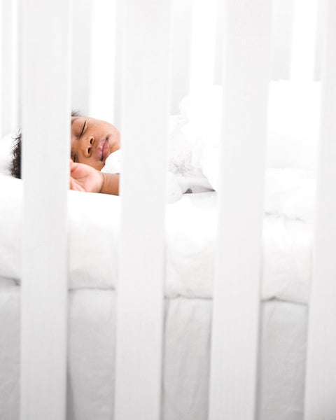 How to Keep Mom and Baby Comfy During Late Night Nursery Feeds