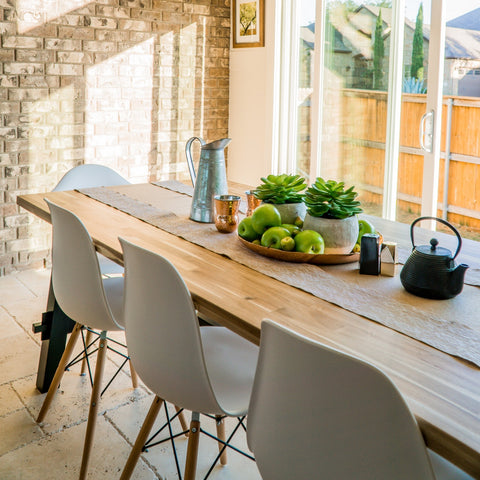 dining room table setting