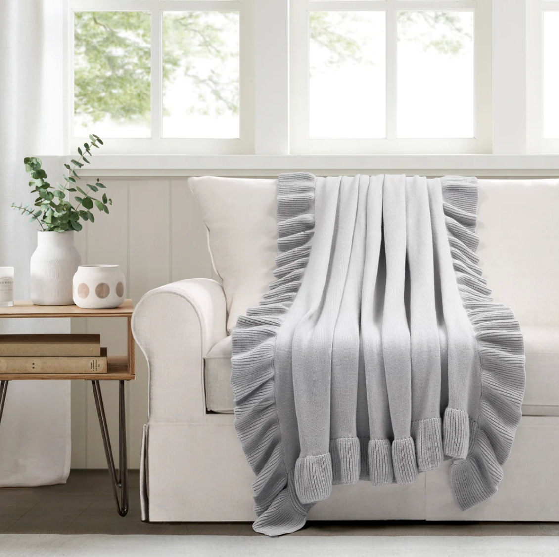 Reyna Soft Knitted Ruffle Throw