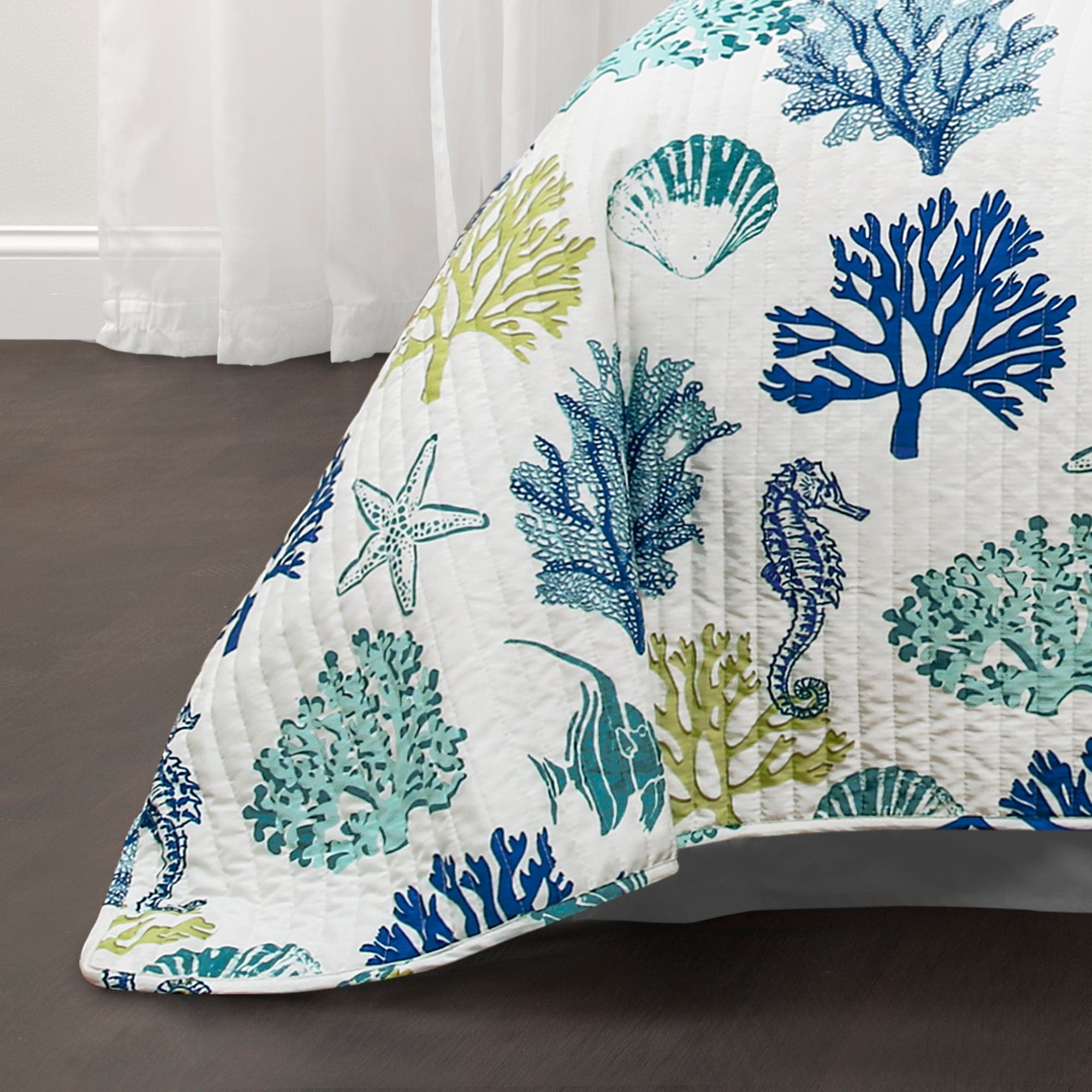 Coastal Reef Quilt 3 Piece Set | Lush Decor | www.lushdecor.com – LushDecor