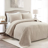 Ava Diamond Oversized Cotton Quilt Set | Lush Decor | www.LushDecor.com