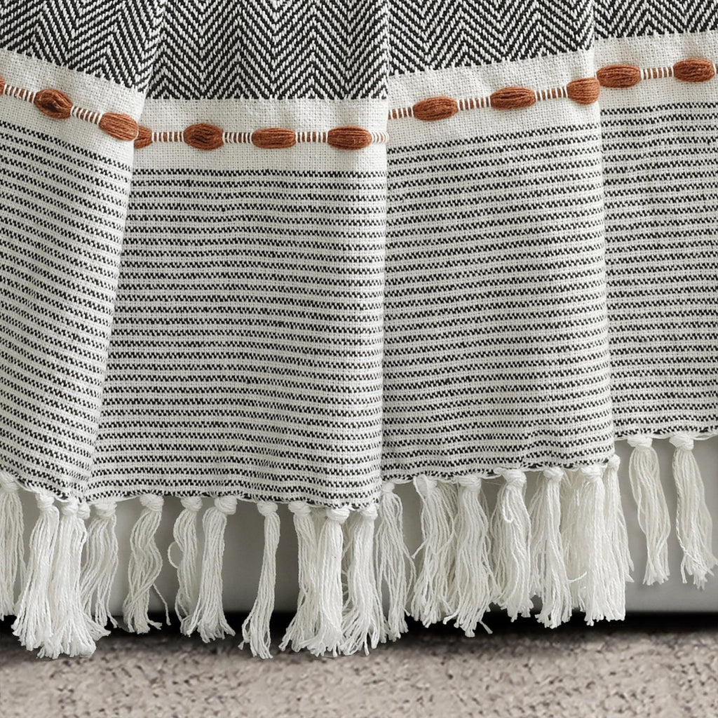 Herringbone Stripe Yarn Dyed Cotton Woven Tassel Throw Lush Decor Lushdecor 