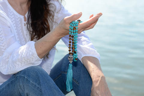 mala-beads-turquoise-rubyandflint