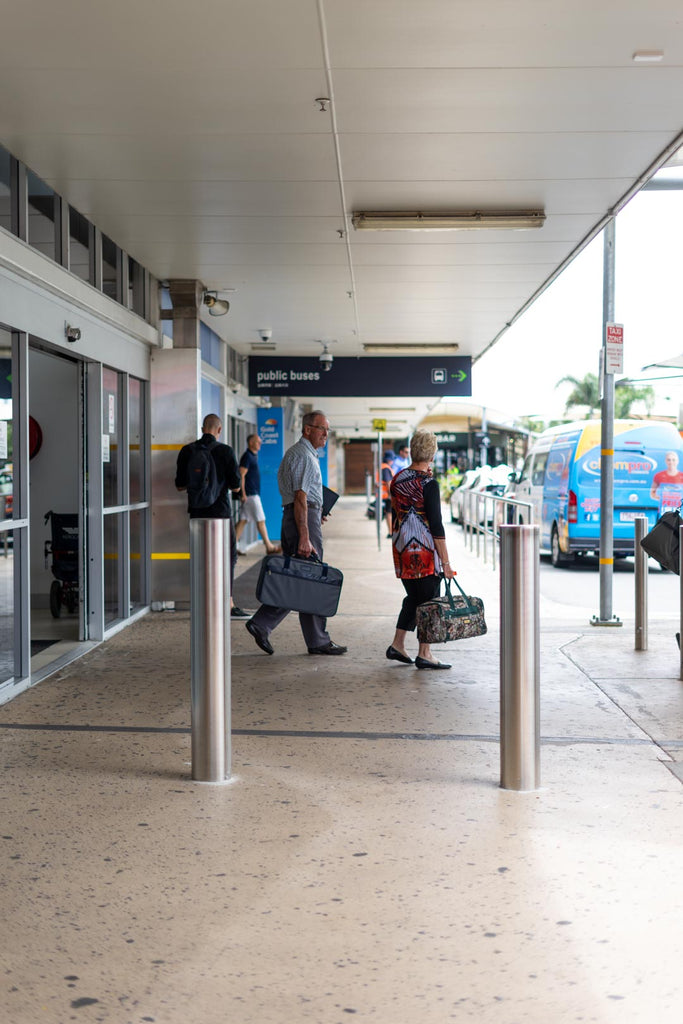 gold coast airport bollards