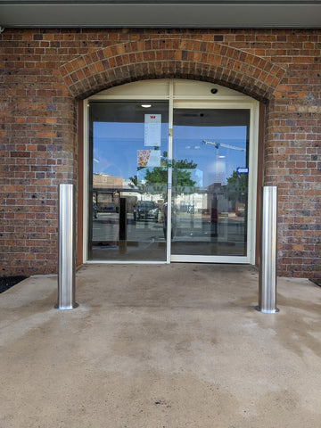 stainless steel bollards bank