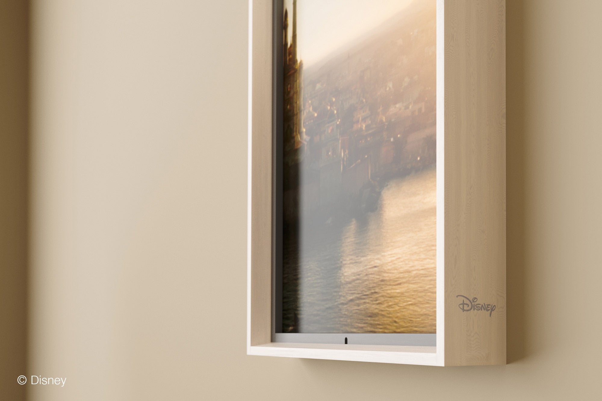 ディズニー実写映画の世界を、お部屋から。Atmoph Window 2 | Disneyが