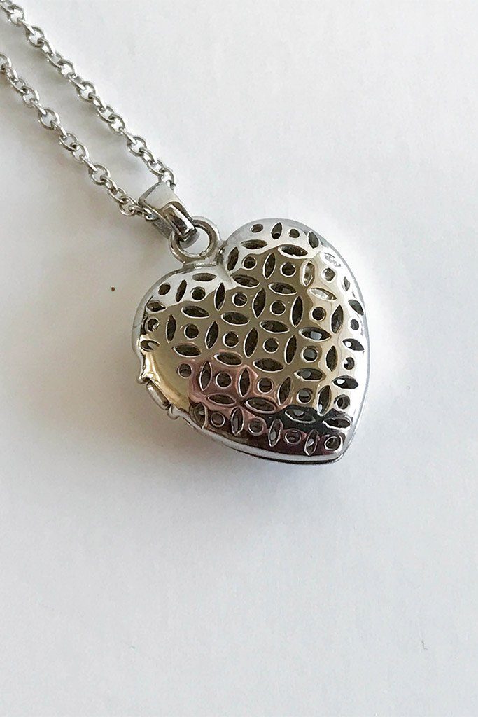 The Moment Of Love Silver Heart Perfume Necklace