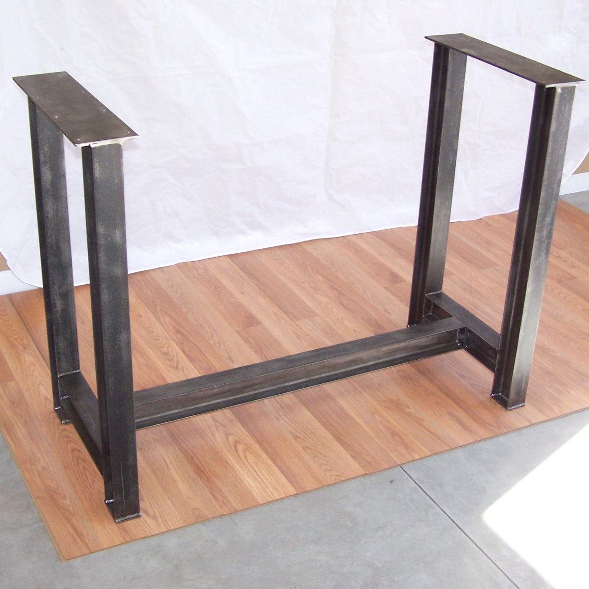 iron table legs