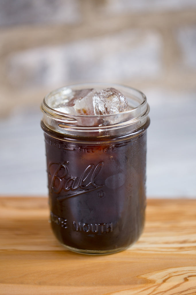 https://cdn.shopify.com/s/files/1/1214/4032/products/Coldbrewblackjar_1024x1024.jpg?v=1618505727