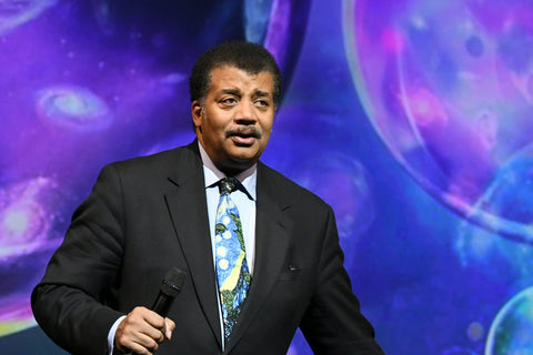 Van Gogh Art And Science - Neil deGrasse Tyson Picture With A Starry Night Tie