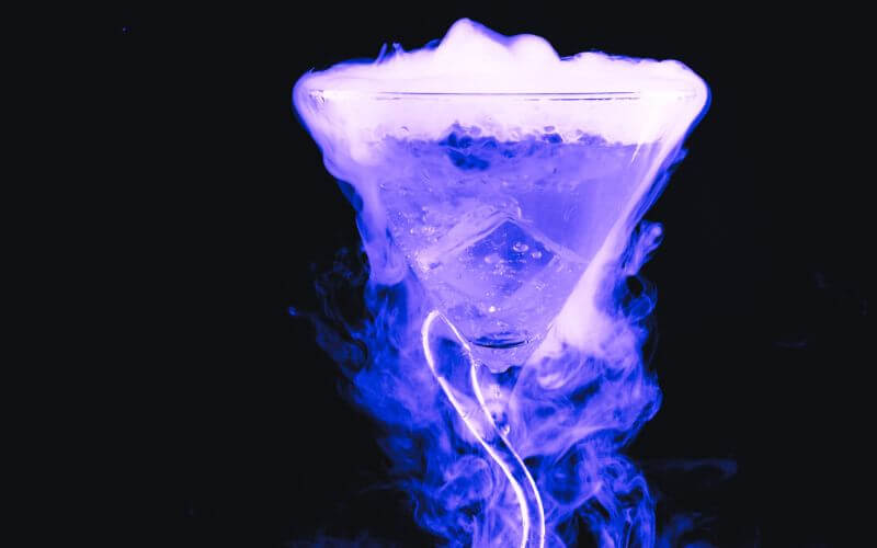 Get Bzzz-ing: How To Create Dramatic Cocktails With Dry Ice