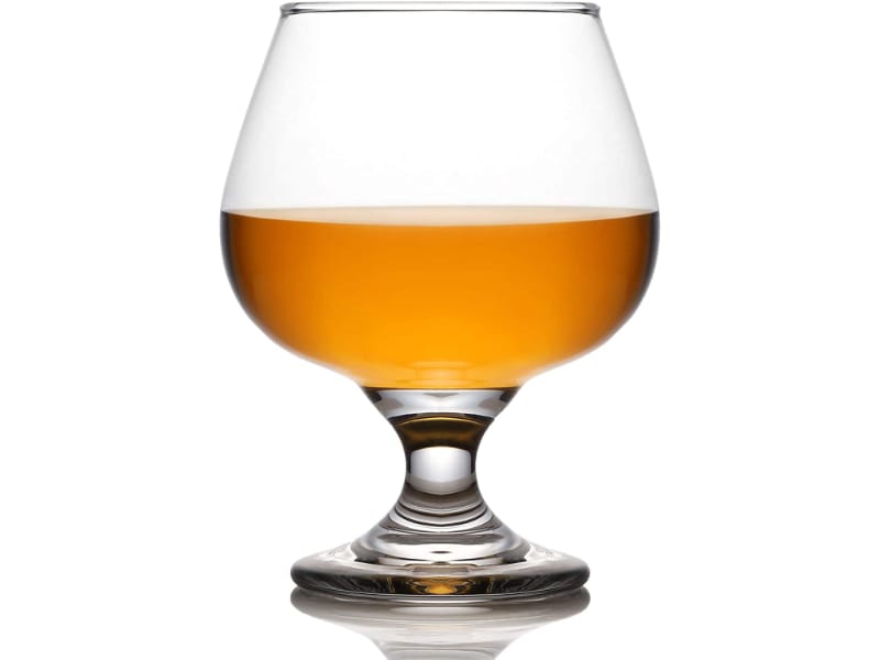 A glass included in the whiskey set