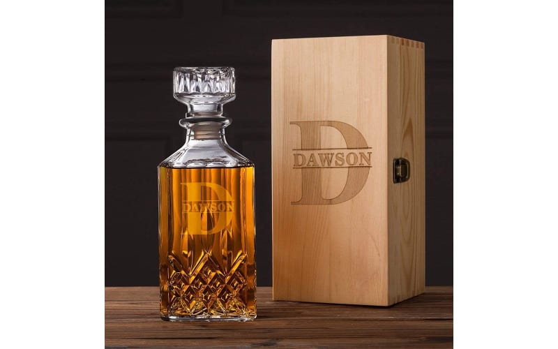 What’s Custom Groomsmen Gifts Personalized Whiskey Decanter