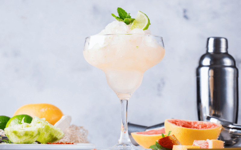  A glass of Frozen Mezcal Paloma