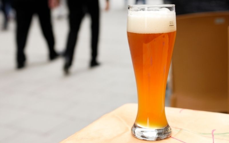 A glass of Hefeweizen