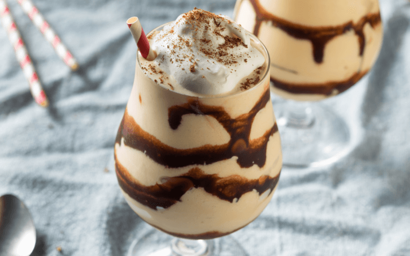 A glass of frozen mudslide cocktail