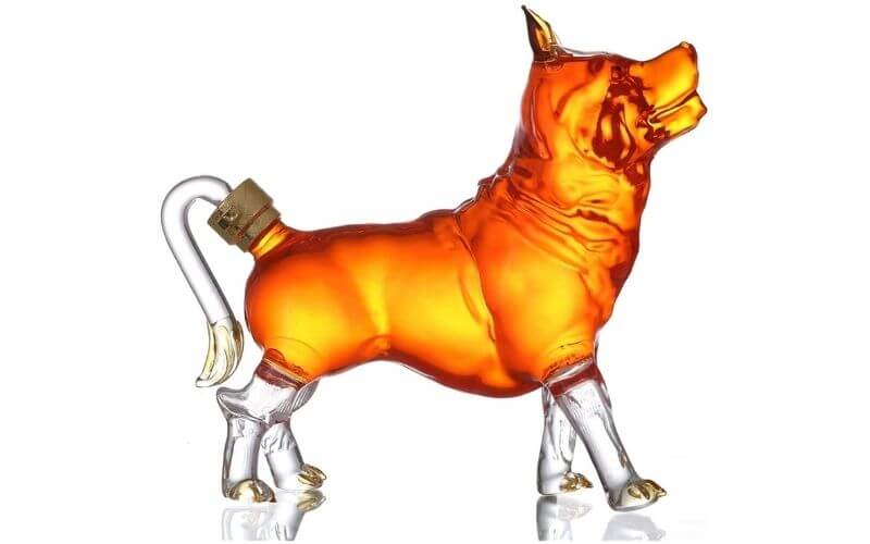 Animal-shaped Decanter - Image by Amazon