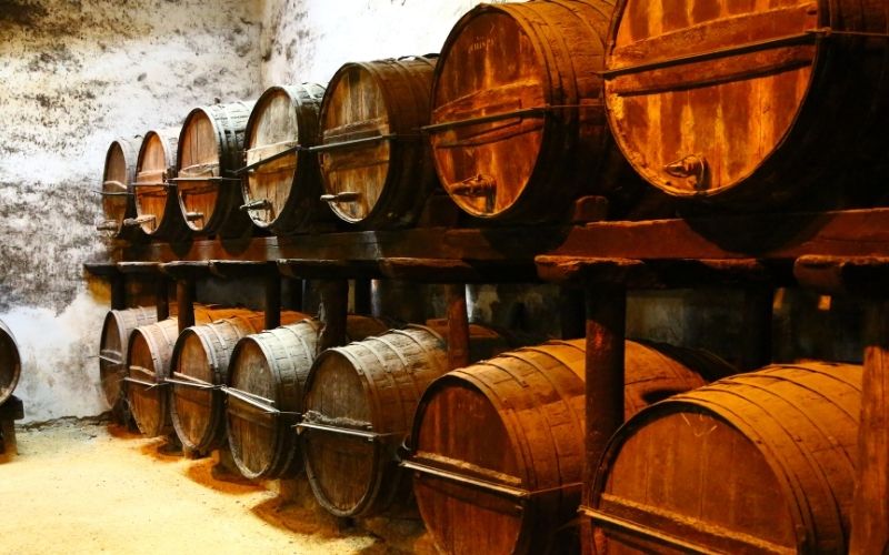 Barrels for aging wine