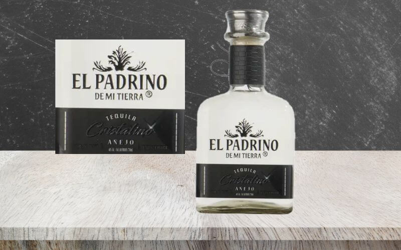 Bottle and label of El Padrino Añejo Cristalino