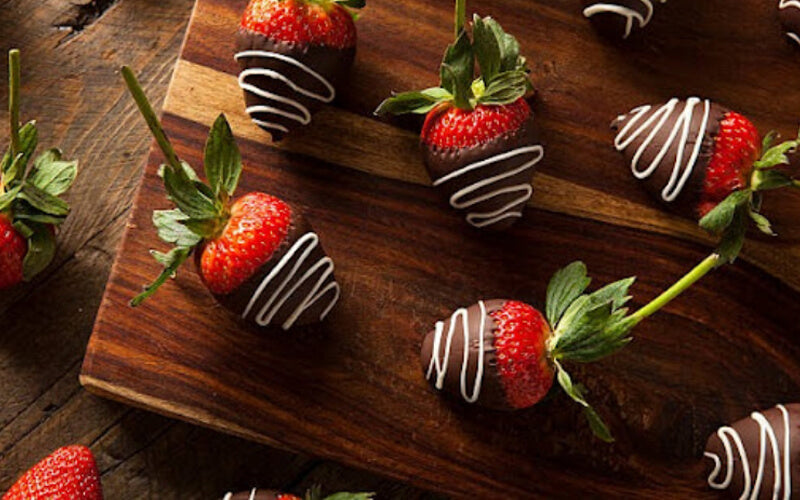 CBD Choco Covered Moscato Strawberries