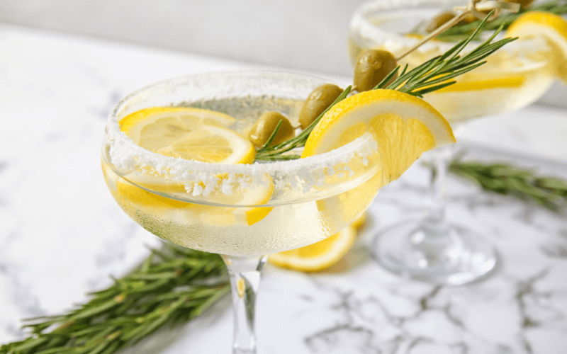 Glasses of Cazadores Cristalita in a light background