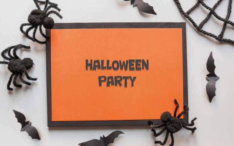 Halloween party invitation