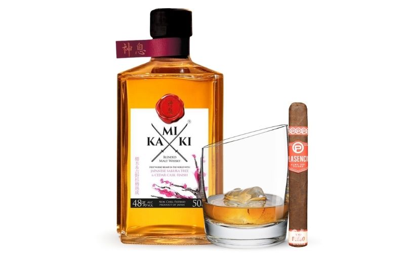 Kamiki Intense Japanese Whisky & Plasencia Alma Del Fuego