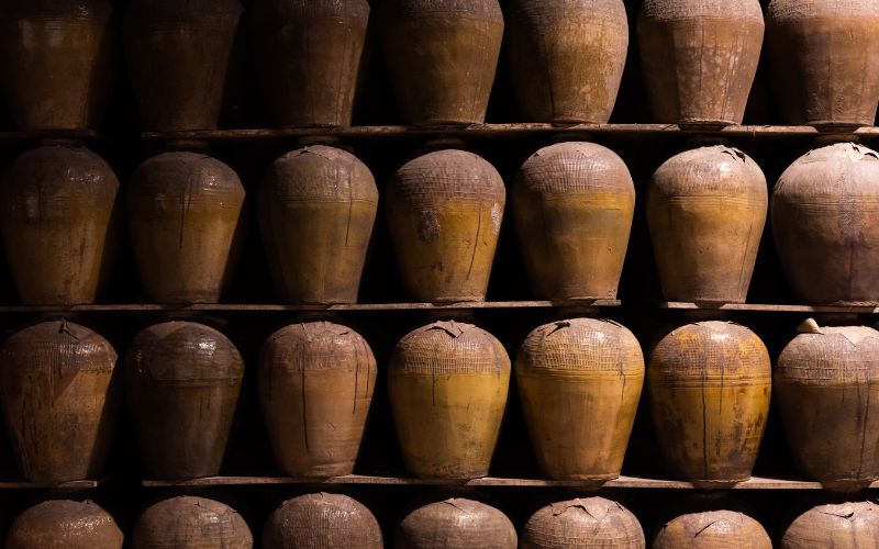 Rows of pots for fermentation
