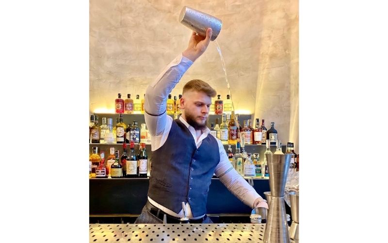 Simone Magagnato pouring a drink