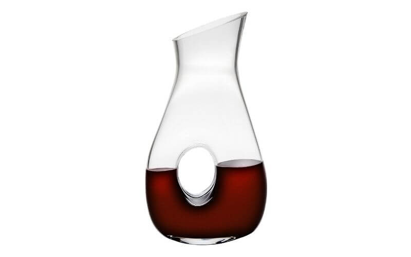 Snail-shaped wine decanter