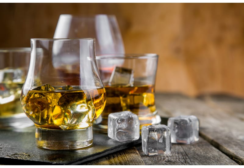 Different Types of Scotch Glasses