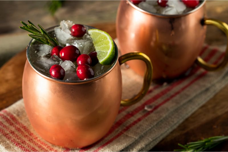 Festive Moscow Mule with Cranberries 