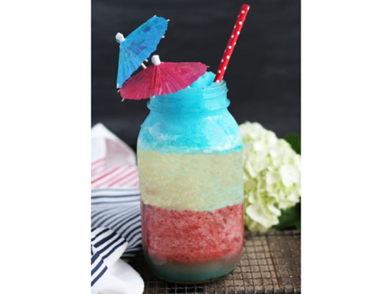 Fourth of July Piña Colada - Image by 3yummytummies.com