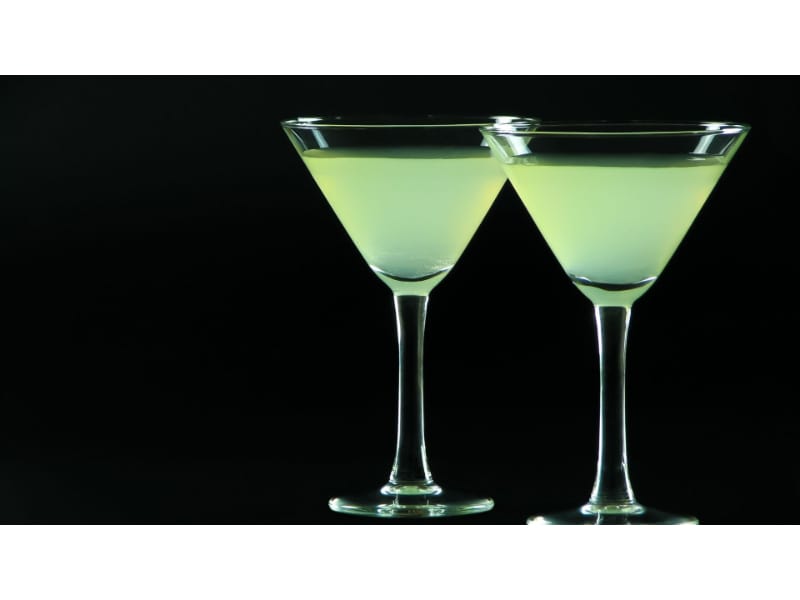 Incredible Hulk drink served in two martini glasses