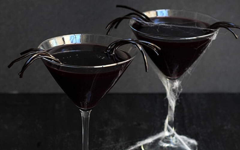 Black Licorice Widow Martini