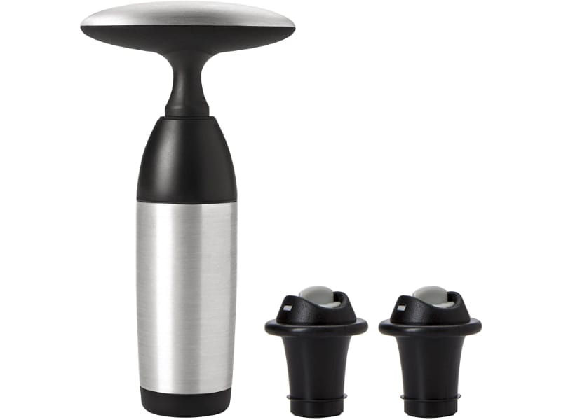 Oxo Steel Wine saver with 2 extra stoppers