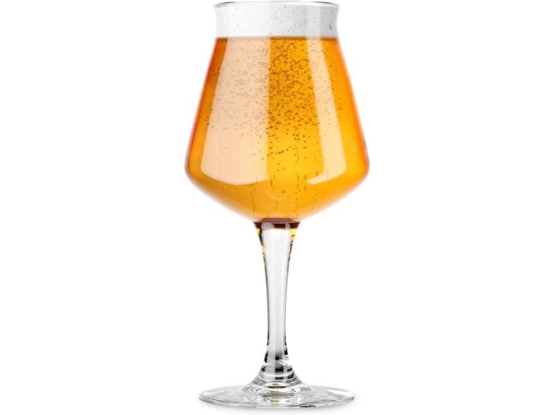 Teku-stemmed beer glass with beer