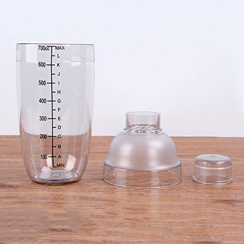 FEOOWV Plastic Cocktail Shaker, Hand Drink Mixer Boba Tea Shaker Cup with Scales,Bar Tool Transparent (24 oz / 700cc)