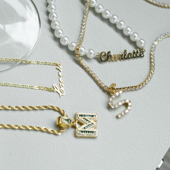 Necklaces – The Sis Kiss